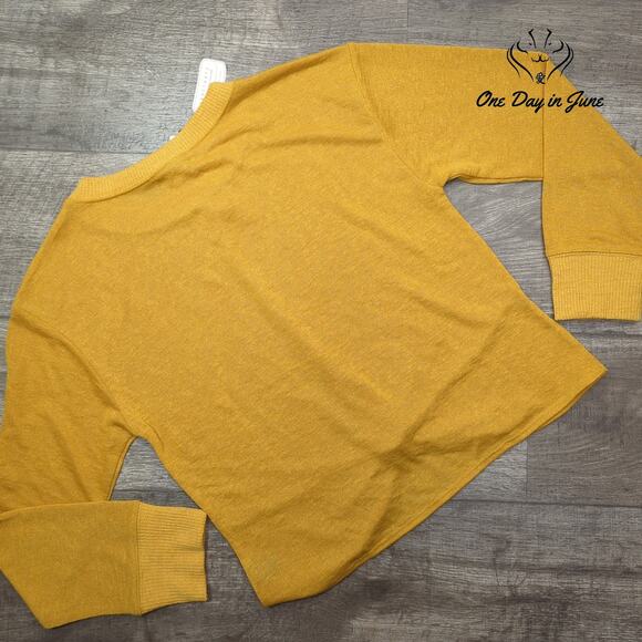 Sanctuary Long Sleeve Sweater Size L - Picture 5 of 5